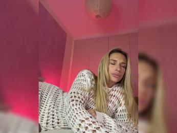 MerryBaby webcam model stream image