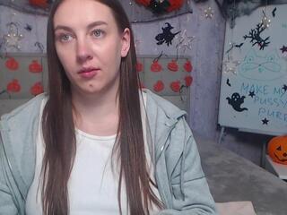 Kaley Reed webcam model stream image