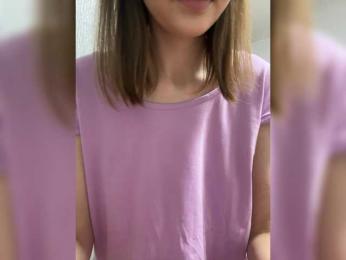 Lola-2 webcam model stream image