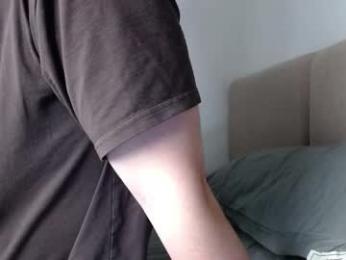 hercules__ webcam model stream image