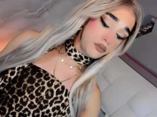 ariia-janee webcam model stream image