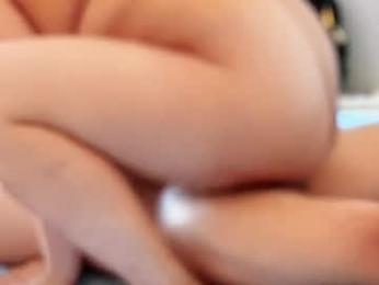 111esiotrot webcam model stream image