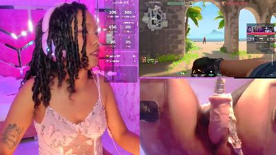 NovaLyn_ webcam model stream image