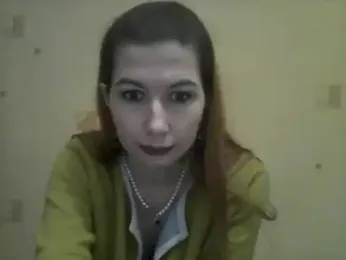 Olesja webcam model stream image