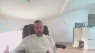 pierre752 webcam model stream image