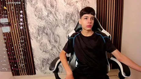 oblivion_deku webcam model stream image