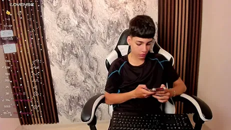 oblivion_deku webcam model stream image