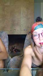 Quenomirees webcam model stream image