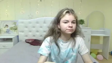 TinaRedly webcam model stream image