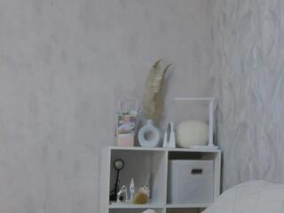 Malika Breen webcam model stream image