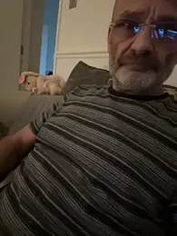 Shyboy817 webcam model stream image