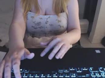 kymchi webcam model stream image