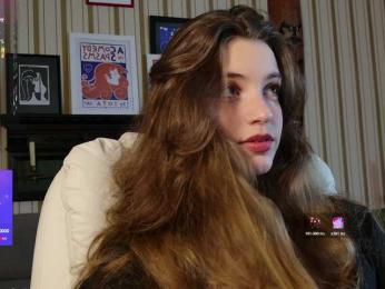 SarahShy webcam model stream image