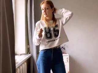 stellamoore webcam model stream image