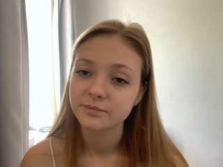 stellamoore webcam model stream image