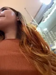 Mon_Cherry webcam model stream image