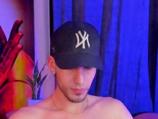 Noah Brigth webcam model stream image