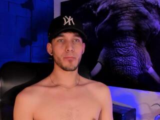 Noah Brigth webcam model stream image