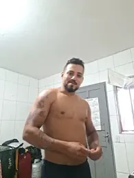 Ragnar121277 webcam model stream image