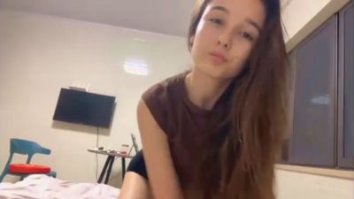 SaranBullert webcam model stream image