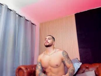 kylenorth_ webcam model stream image