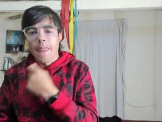 Drake Smiths webcam model stream image