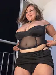 MrsFoucher webcam model stream image