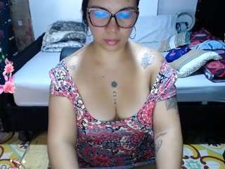 kaarlaa webcam camsoda model stream image