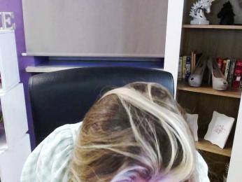 Soft-Zoey webcam model stream image