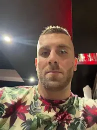 trainwithme webcam model stream image