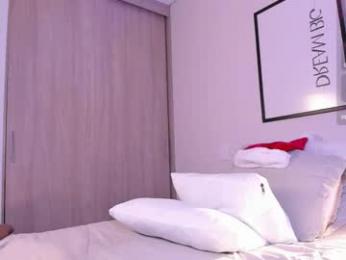 maxstrong01 webcam model stream image