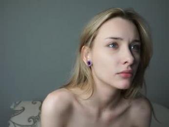 hot_n_coldd webcam model stream image