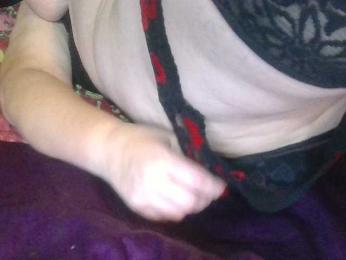 CharleeKendall webcam model stream image