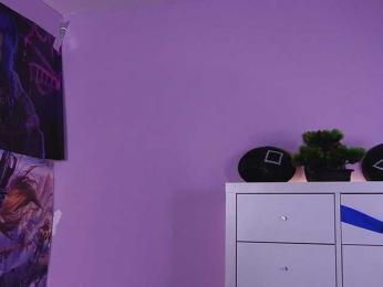 LesaisMore webcam model stream image