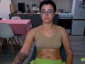 Sashanotfound webcam bongacams model stream image