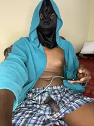 Gifttheskimaskboy014 webcam model stream image
