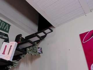 alice-massie1 webcam camsoda model stream image