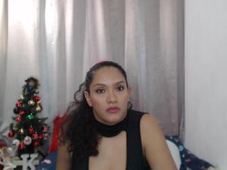 Karlie webcam model stream image