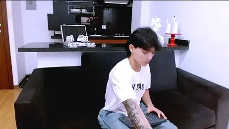 RomeoMiller_ webcam model stream image