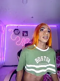 Violeta_R_ webcam model stream image