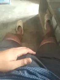 rana9639_1 webcam model stream image