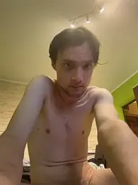 YoungTopGuy webcam model stream image