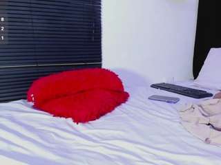 keity-summer webcam model stream image