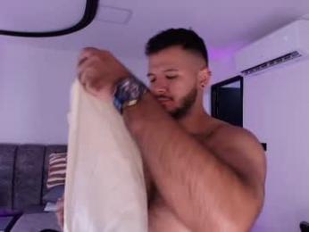 mr_mikee_ webcam model stream image