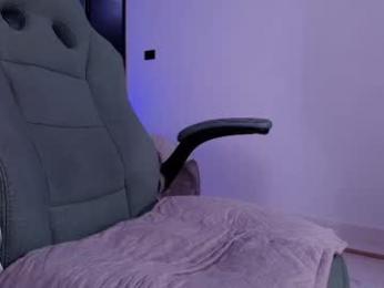 mr_mikee_ webcam model stream image