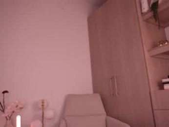 annie_evans24 webcam model stream image