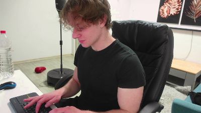 Charles_Dreams webcam model stream image