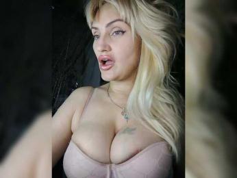 Freya-Milf webcam model stream image