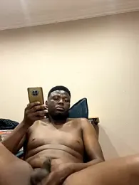 Dynamite_cums_in_size_2 webcam model stream image