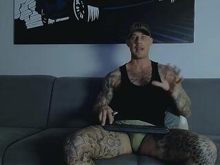 Calvin Hunt webcam flirt4free model stream image